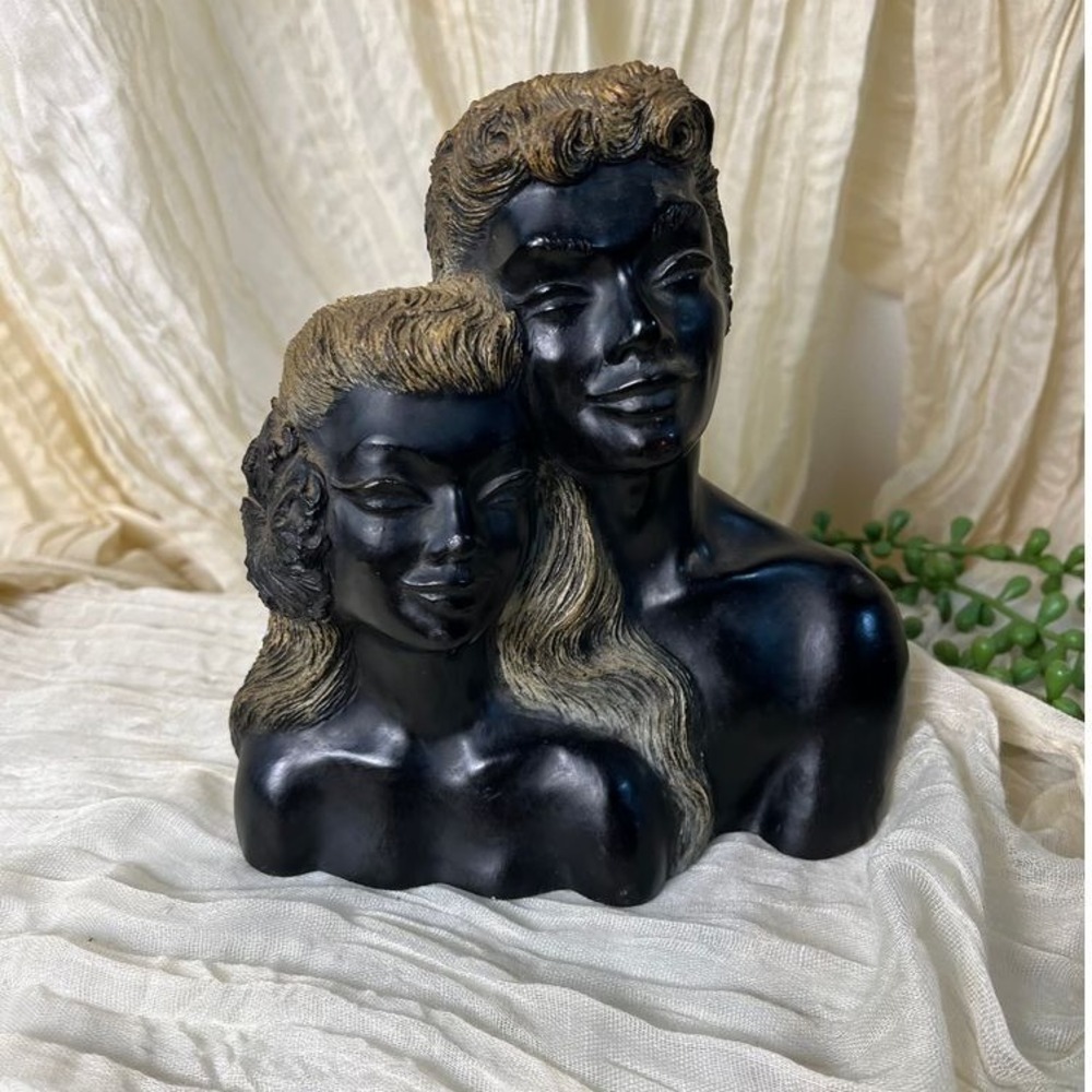 Black Exotic Hawaiian Coral Signed Bust‎ 1970's